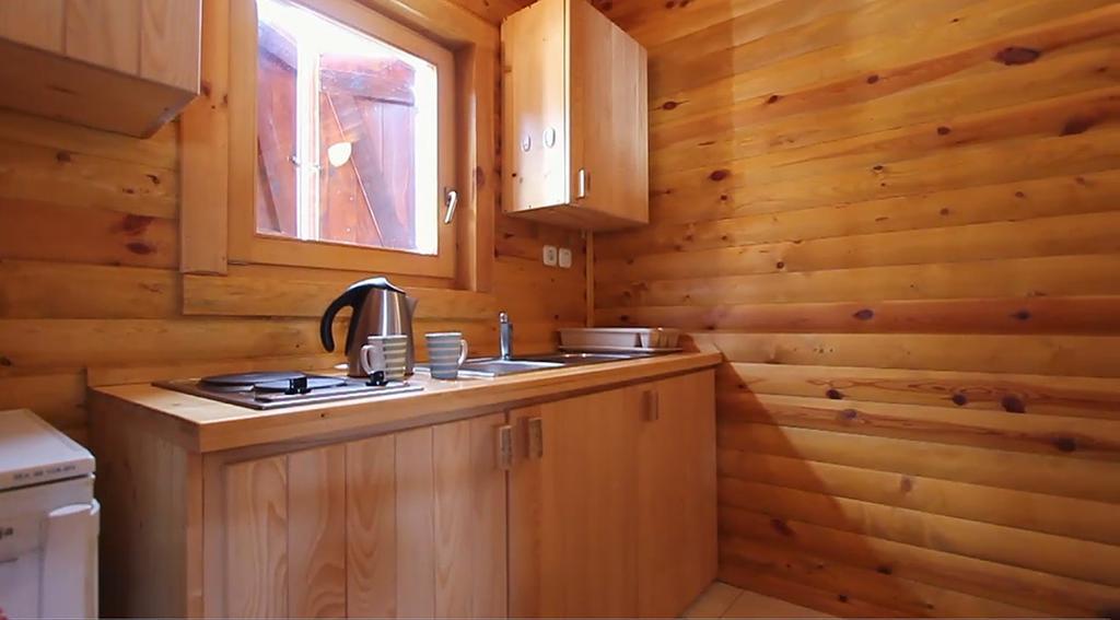 Chalets Zelena Vrata Fužine Eksteriør bilde